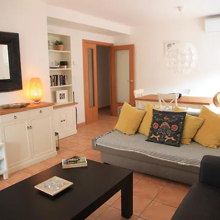 Apartment Luxury 2 Bed Near *